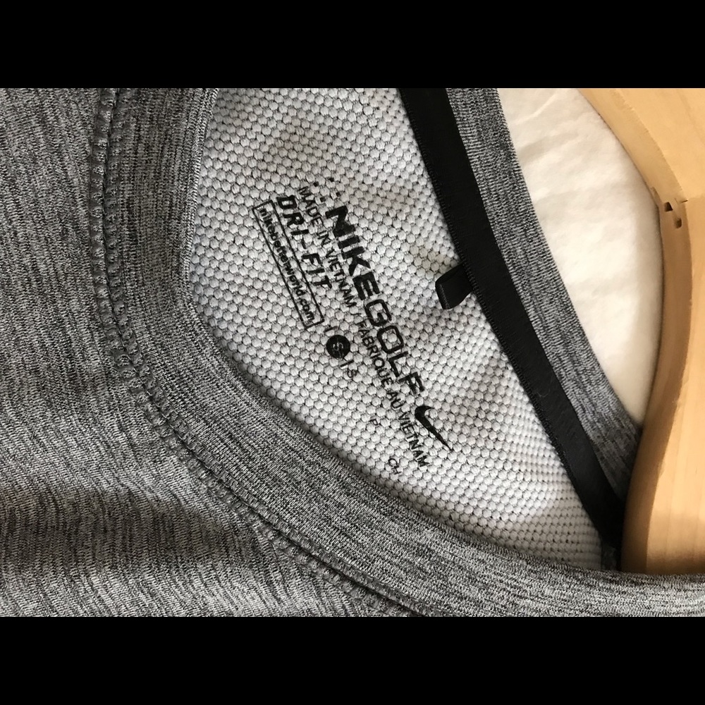 Nike • Dr-fit Top • Size Small - Picture 4 of 5